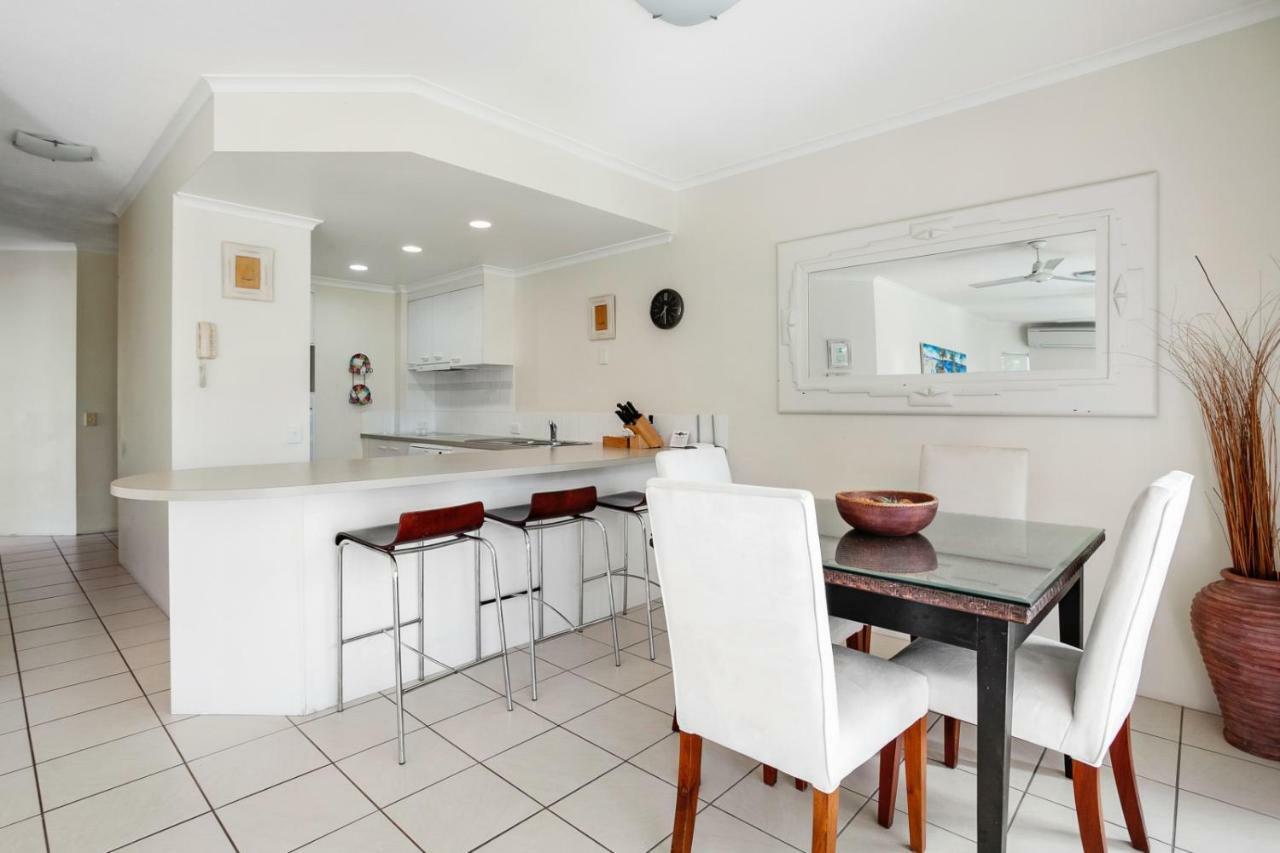 Noosa Riviera Resort นูซาวิลล์ ภายนอก รูปภาพ