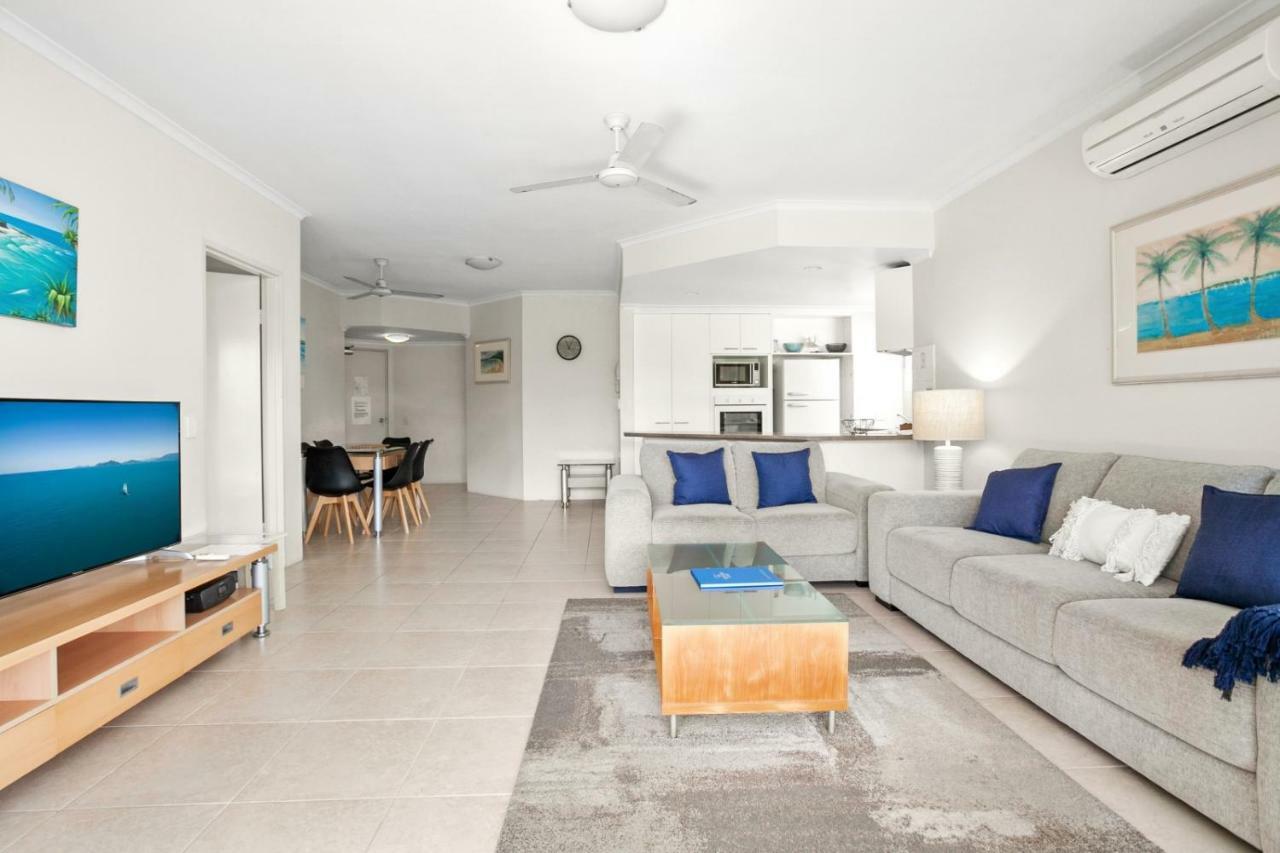 Noosa Riviera Resort นูซาวิลล์ ภายนอก รูปภาพ