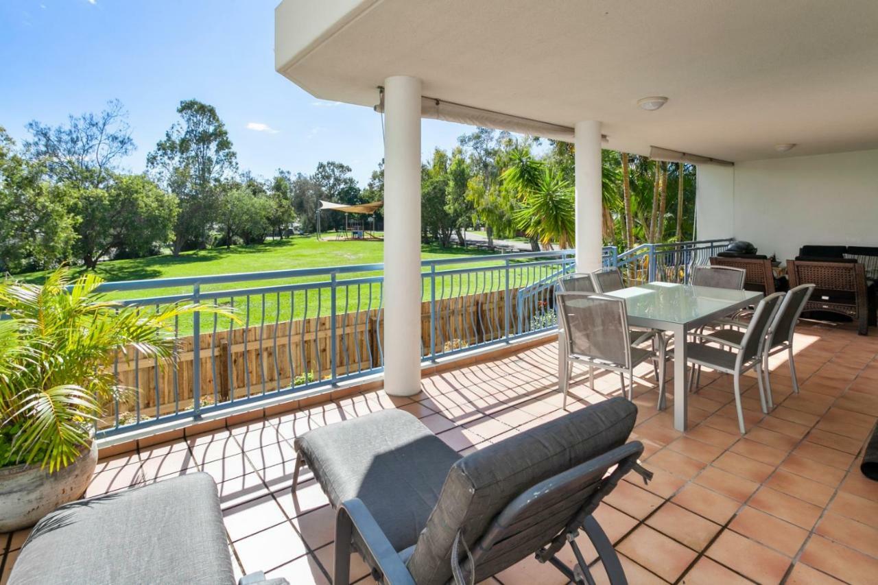 Noosa Riviera Resort นูซาวิลล์ ภายนอก รูปภาพ