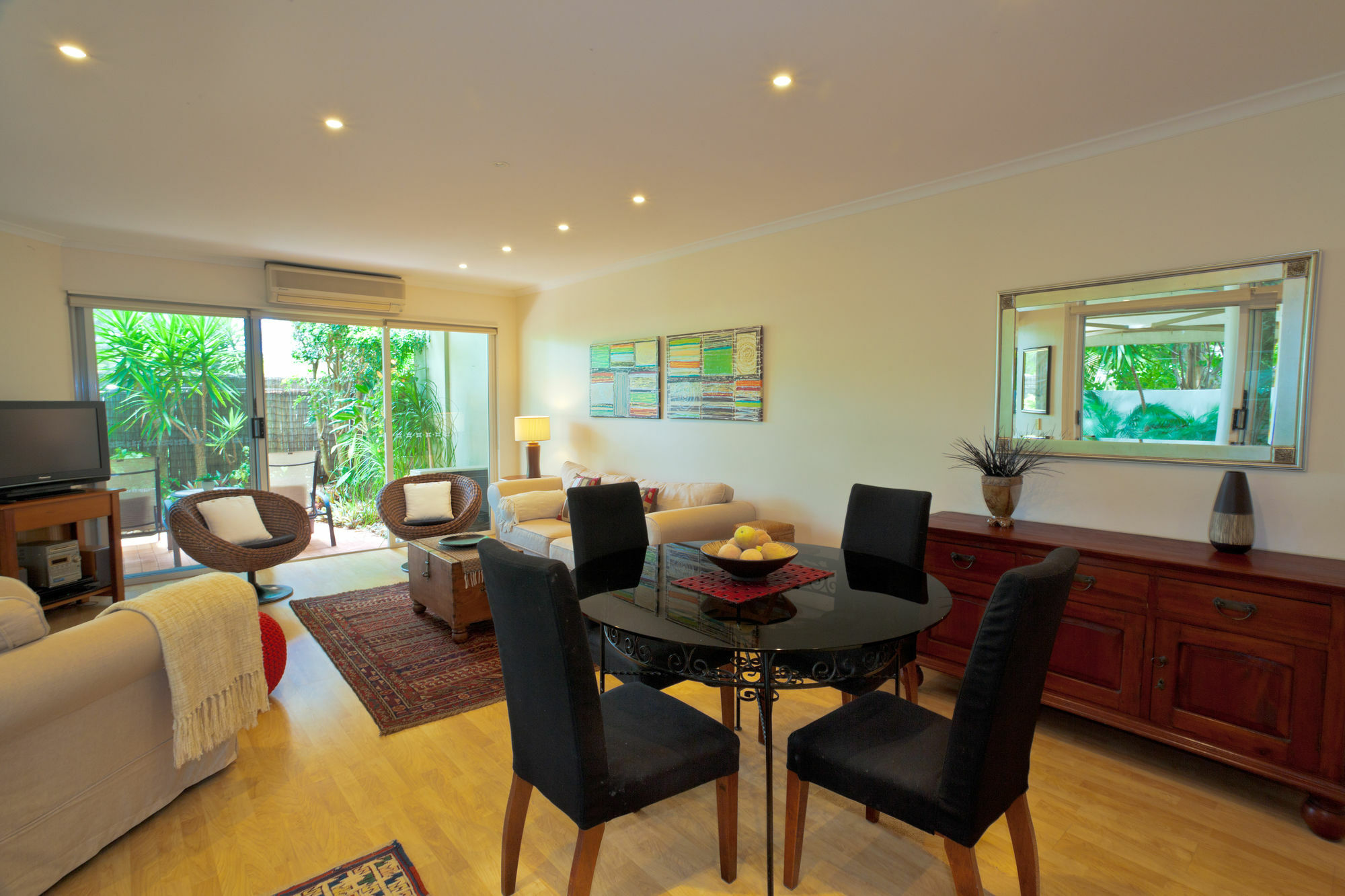 Noosa Riviera Resort นูซาวิลล์ ภายนอก รูปภาพ